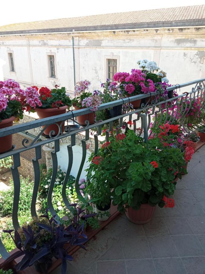 A Casa Di Gi Panzió Porto Torres Kültér fotó